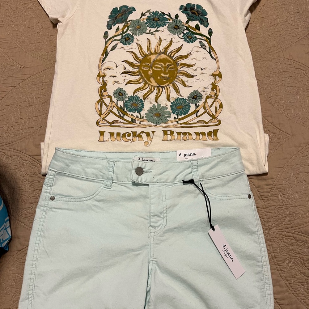 Lucky Brand Sun  Tee Jeans shorts d. jeans size 6/small summer outfit